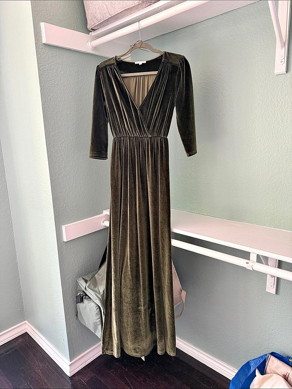 Baltic Born Meghan Velvet Wrap Maxi Dress Green Medium Like New
